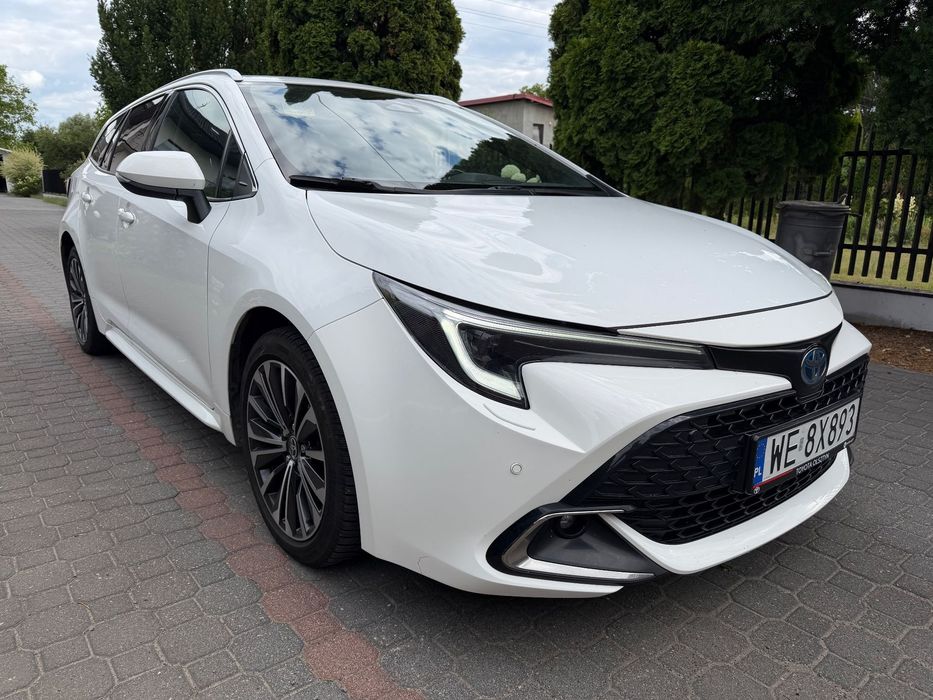 Toyota Corolla Kombi 1.8hybrid 140KM, Poliftowa , z salonu, F-VAT23%