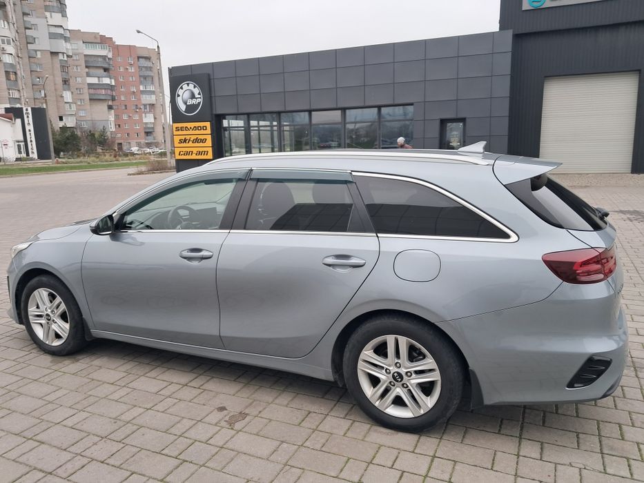 Продам Kia Ceed максимальный