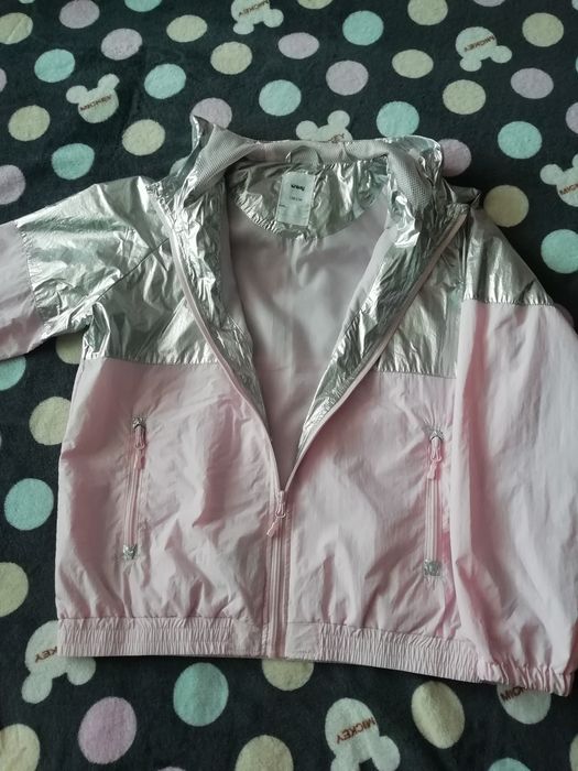 Легка курточка-вітровка sinsay. 158 р.