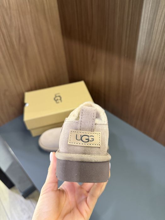 Жіночі угги UGG mini golden goose dior off white miu miu prada