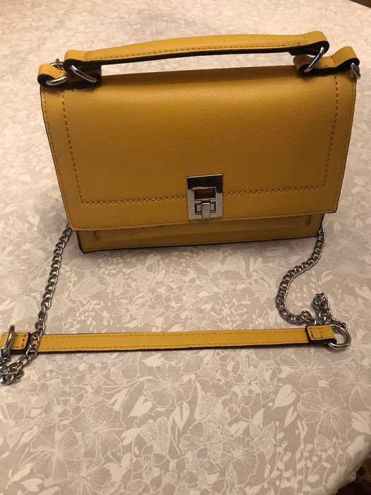 torebka na łańcuszku