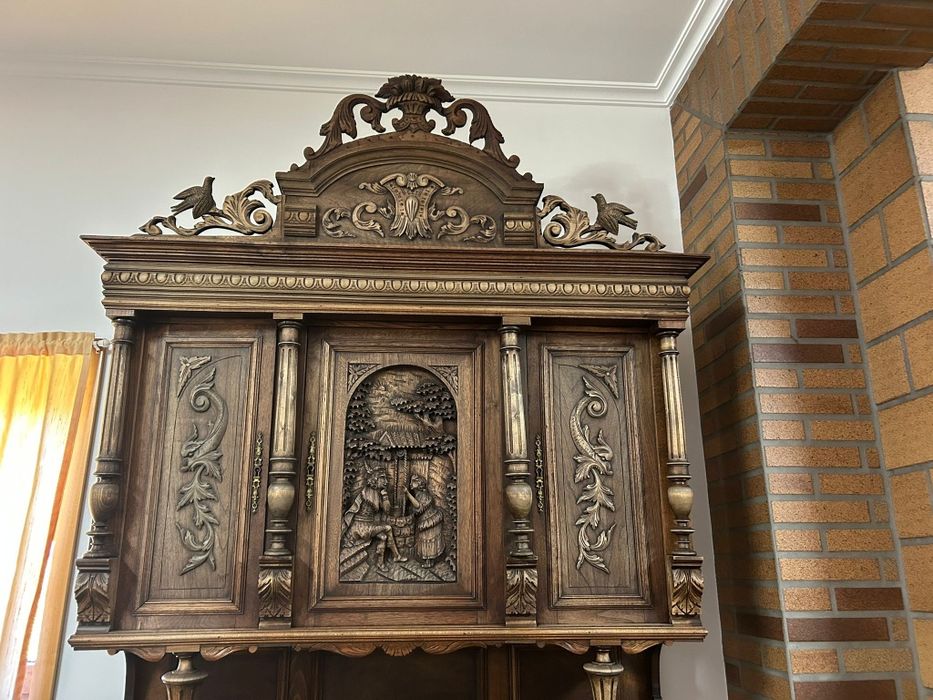 Móvel Antigo Trabalhado Cozinha