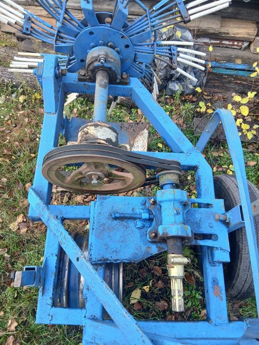 Продам картоплекопачку