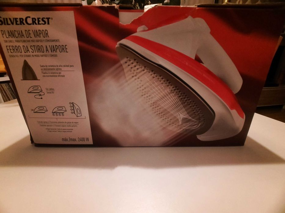 Ferro de engomar sem fios Silvercrest novo