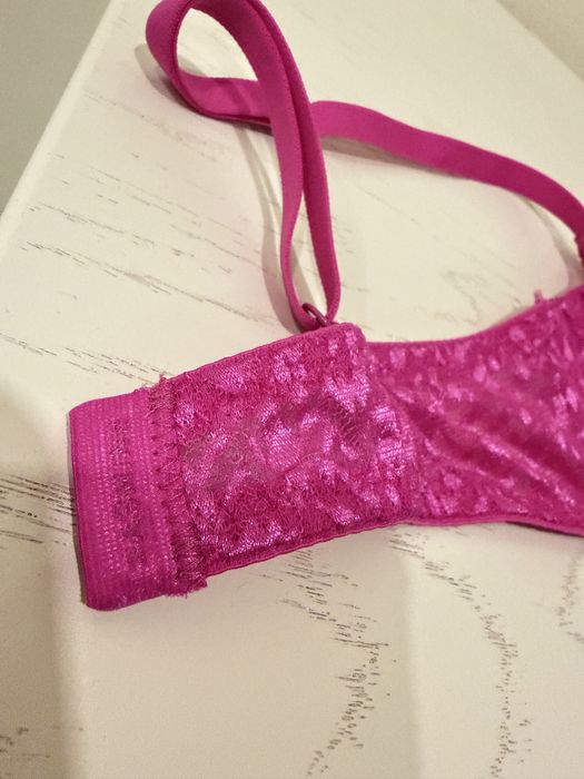 Новий бюстгалтер Jasmine , розмір 70С