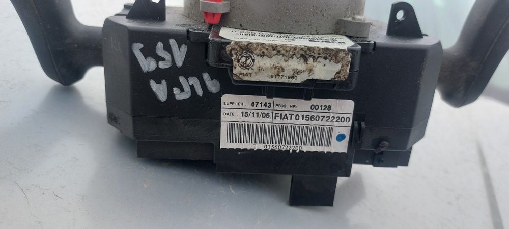 Przełącznik zespolony alfa Romeo 159