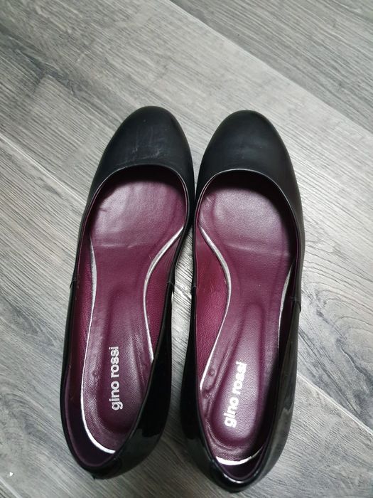 Skórzane czółenka buty damskie  Gino Rossi 37.5
