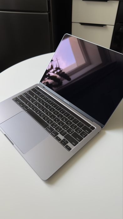 MacBook Pro 13” M1