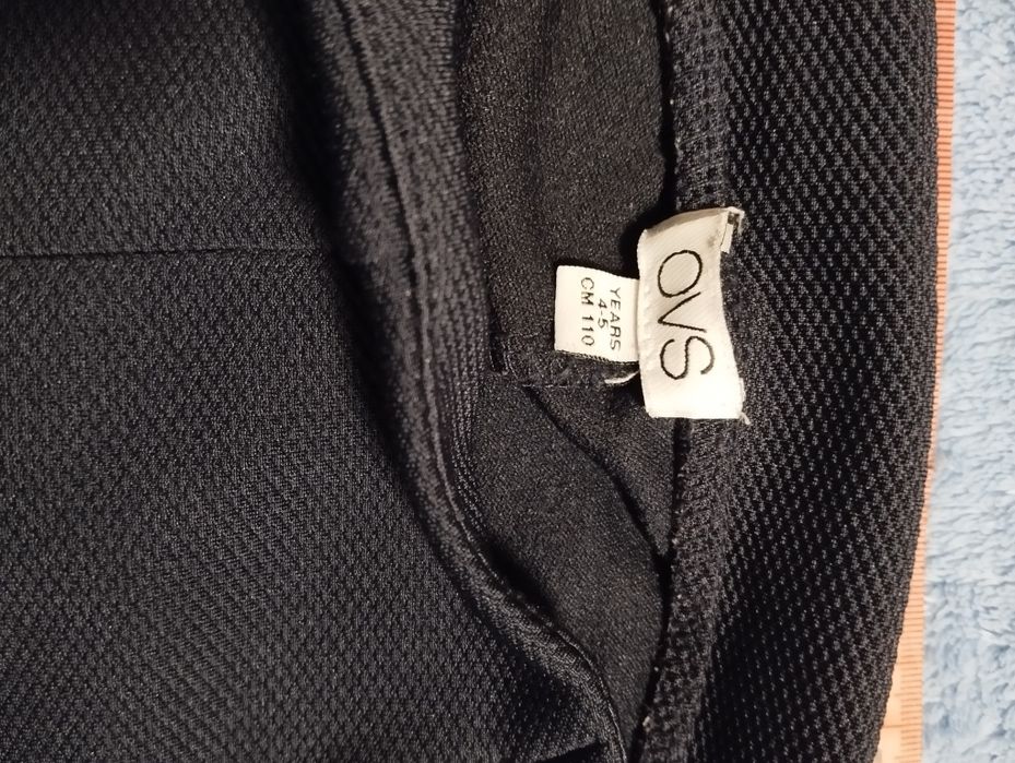 Штани для дівчаток на 5 років в асортименті