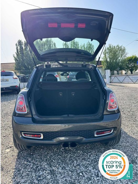 Mini John Cooper Works 1.6 211cv