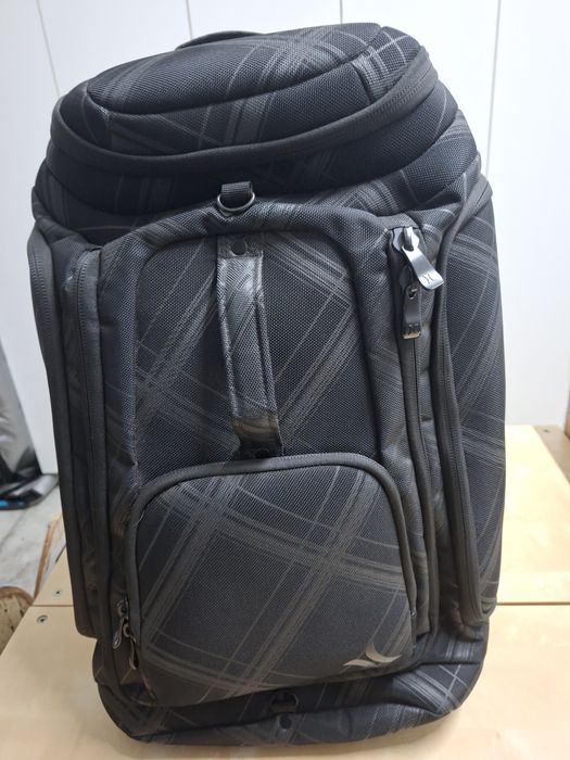 Mochila Hurley com saco de Pc incluído