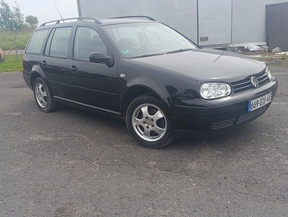 VW golf TDI ekonomia kombi z Niemiec