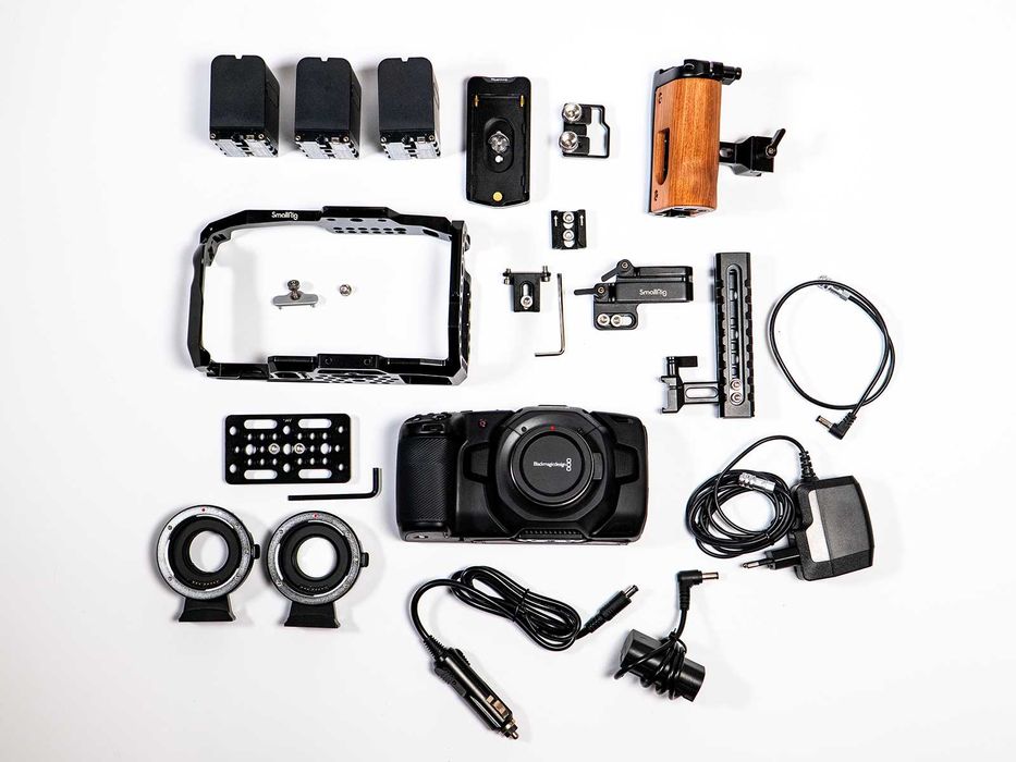 Zestaw Blackmagic Pocket 4K | SmallRig, Viltrox, Zasilanie | FV23%
