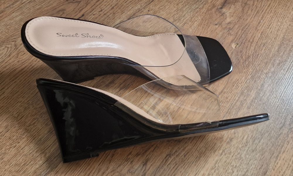 Klapki na koturnie r.39 Sweet shoes