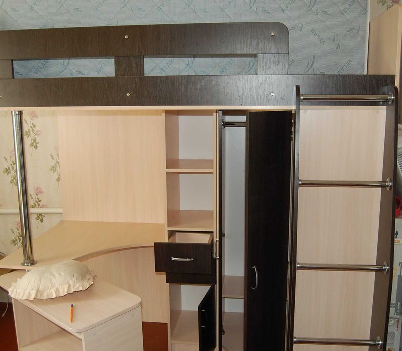 Продам дитяче ліжко горище