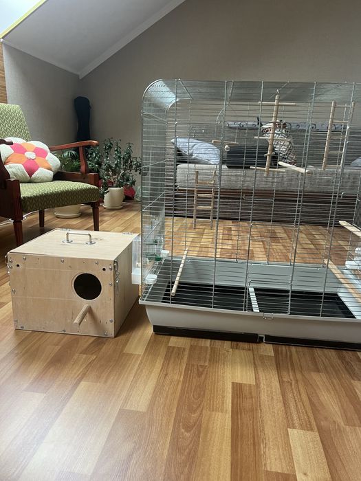 Клітка для папуги