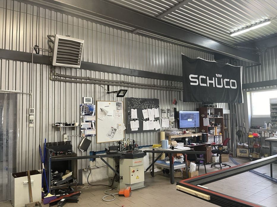 Аренда производственного складского здания по ул.Ландау ( есть свет)