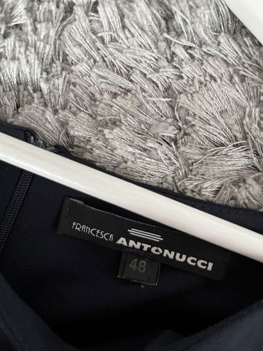 Elegancka granatowa sukienka damska jak nowa