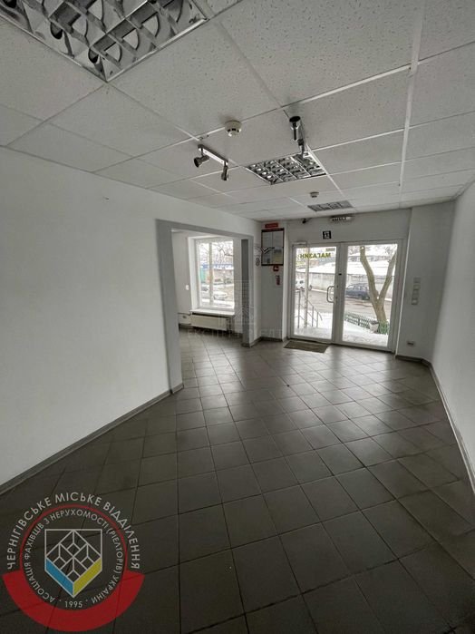 RLT V01 Оренда комерційного фасадного приміщення, Ринок Привокзальний