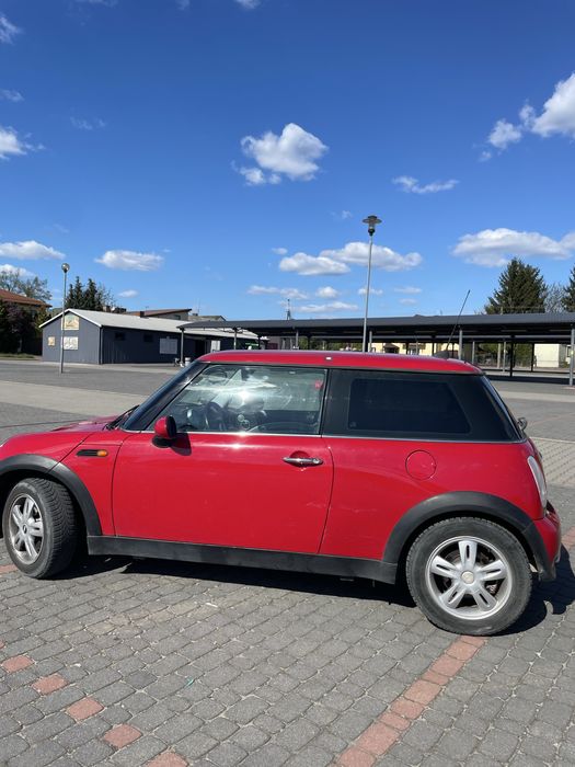 Samochód Mini One 2004