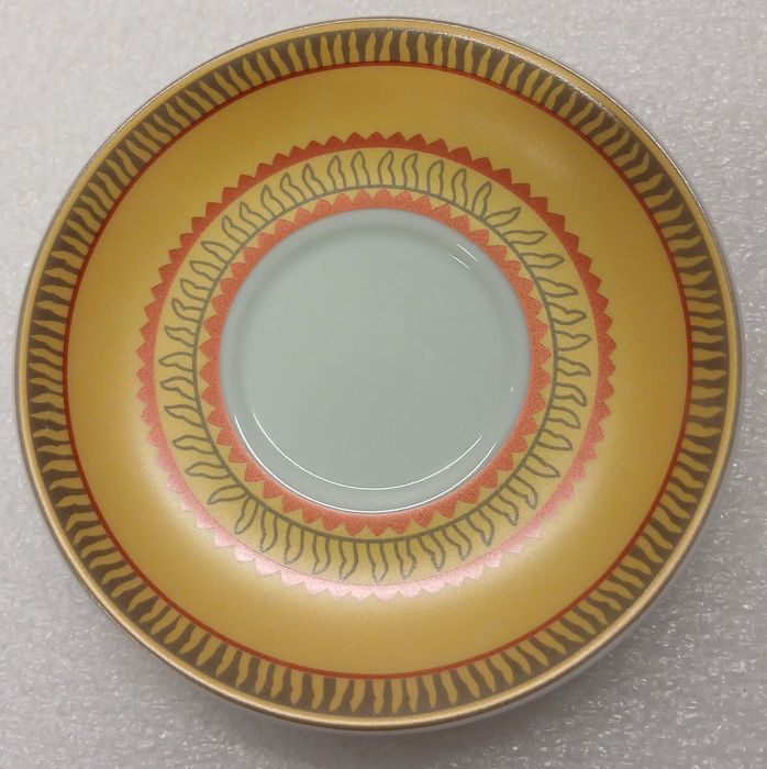 6 Chávenas de Café Vista Alegre / Fundação Calouste Gulbenkian NOVAS — a Arte Iznik têxtil transposta para porcelana!