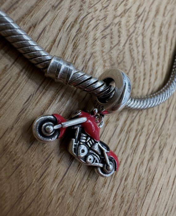 Charms, zawieszka do bransoletki łańcuszkowej próba 925