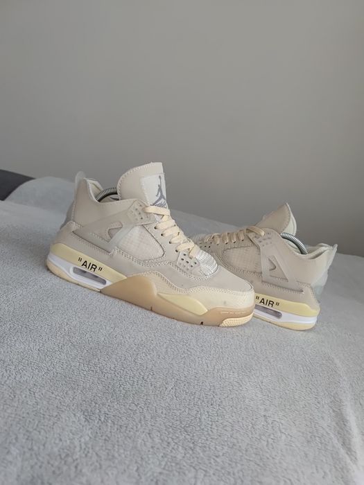 * Snekarsy Air Jordan Off White Mid *
