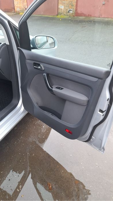 Фольцваген Туран