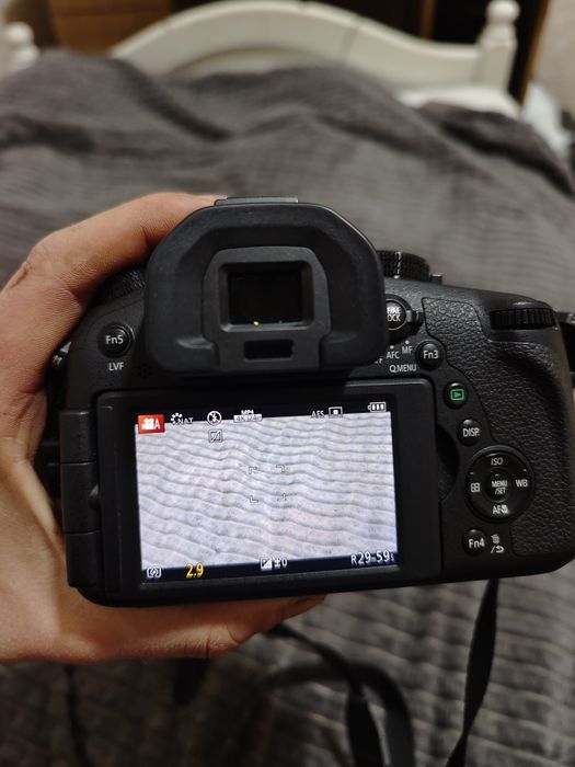 Panasonic Lumix FZ1000