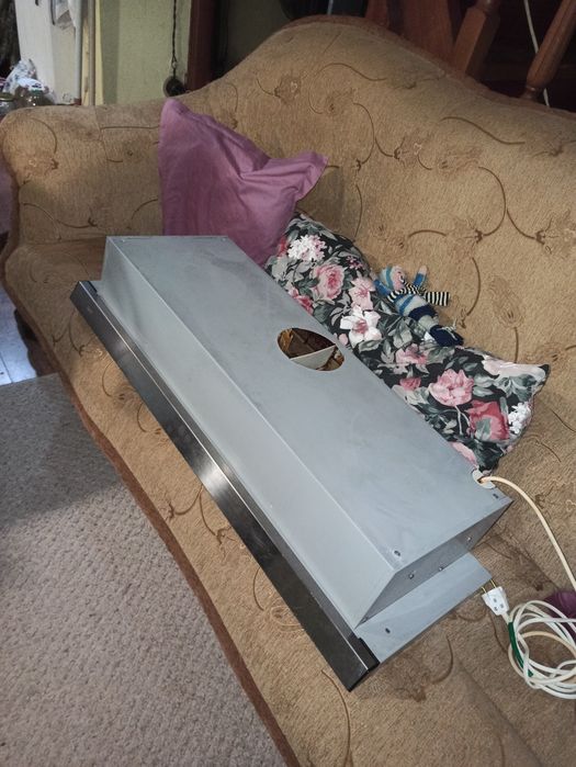 Продам двухмоторную мощную вытяжку Beat ( Словения)