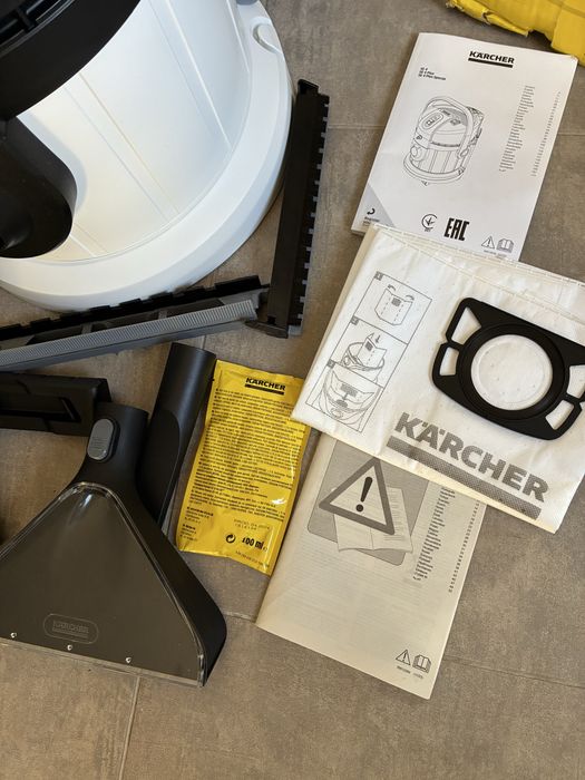 Nowy odkurzacz piorący Karcher Se 4 Plus