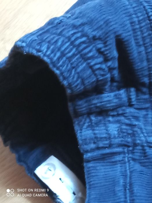 Spodnie sztruksy chłopięce 92