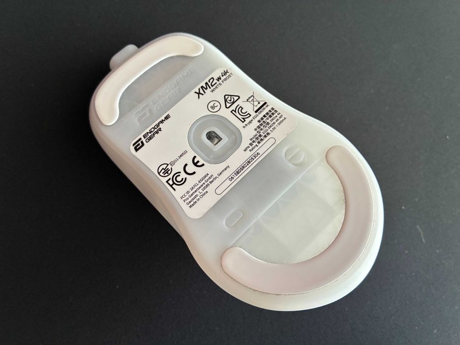 Rato Endgame Gear XM2W 4K White Frost NOVO c/FATURA