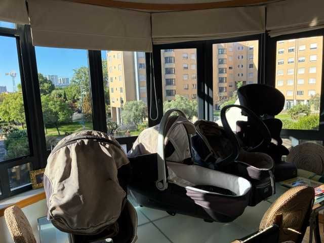 Kit de bebé com carrinho com ovo, alcofa e ovo para carro com isofix marca Chico