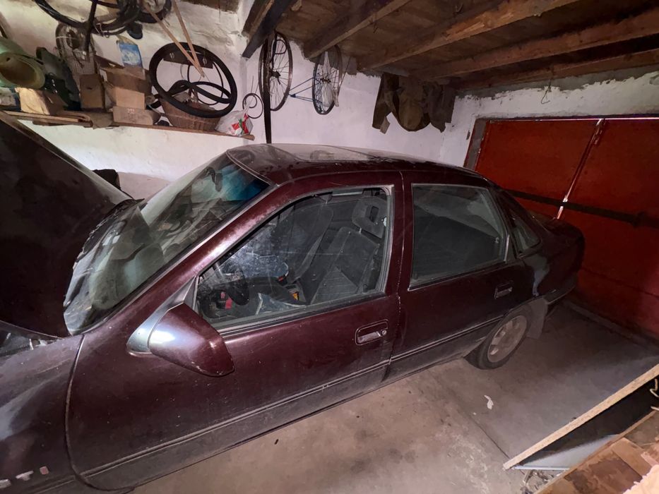 Автомобіль OPEL VECTRA 2л.