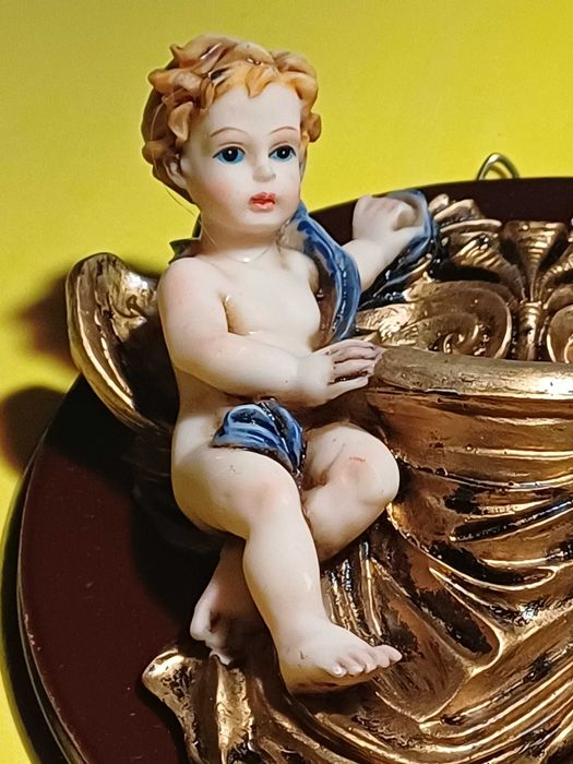 Anjos em Marfinite Pintados à Mão