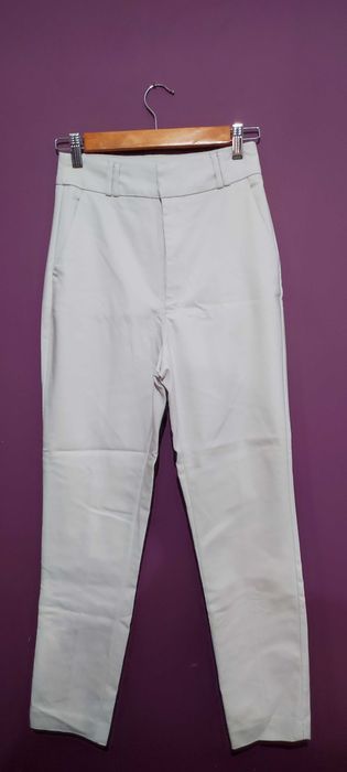 Calças Formais Stradivarius