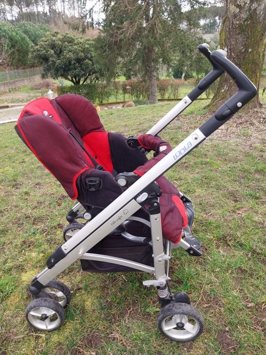 Trio de bebé com ovo e espreguiçadeira