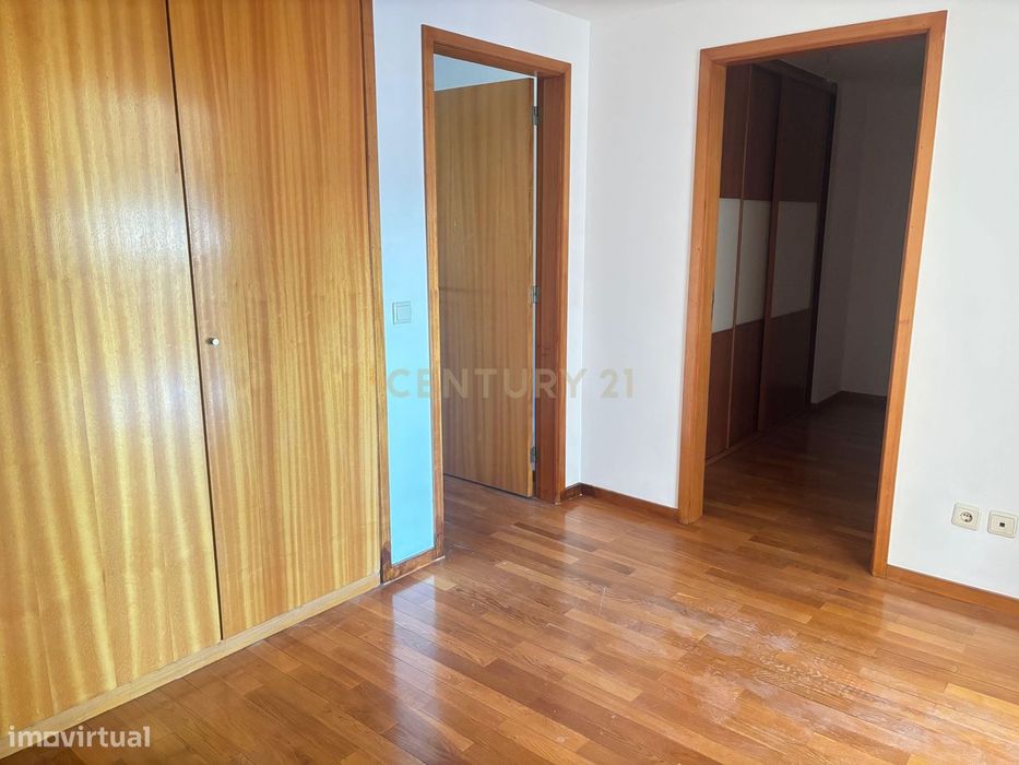 Apartamento T3 Moderno - Padrão da Legua