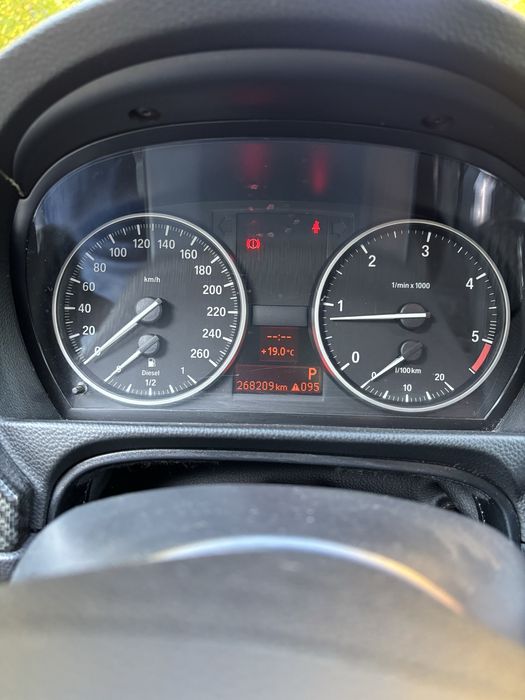 BMW 320d , ano  2010 ,carrinha.