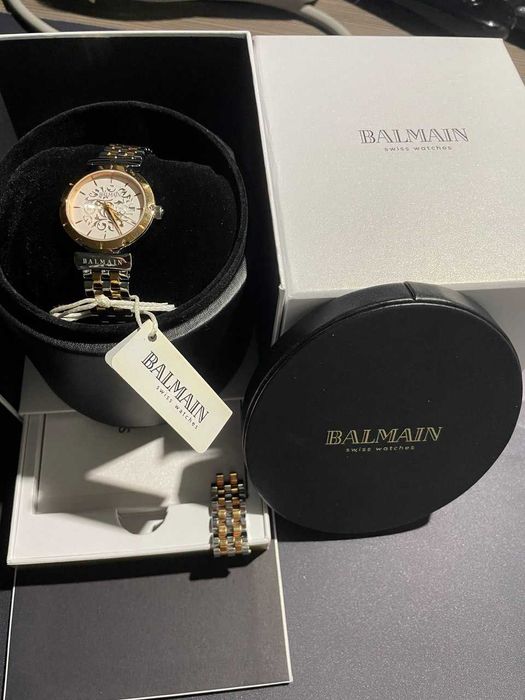 Часы женские оригинальные BALMAIN