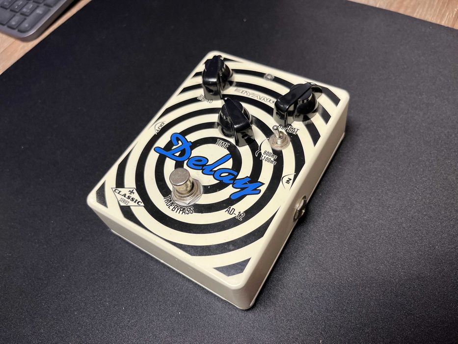 Biyang AD-12, Педаль эффектов Delay