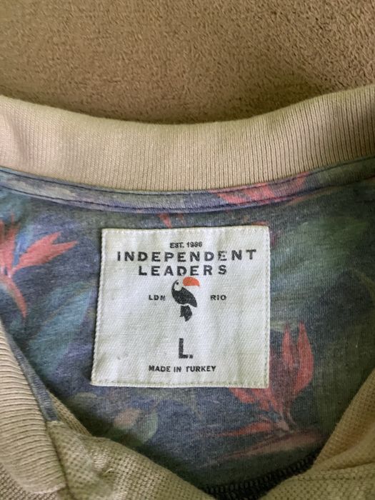 Продам поло футболку