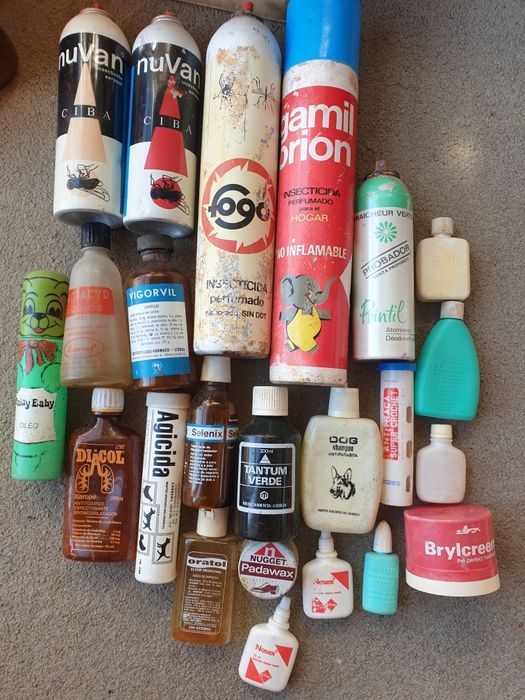 Diversas embalagens antigas