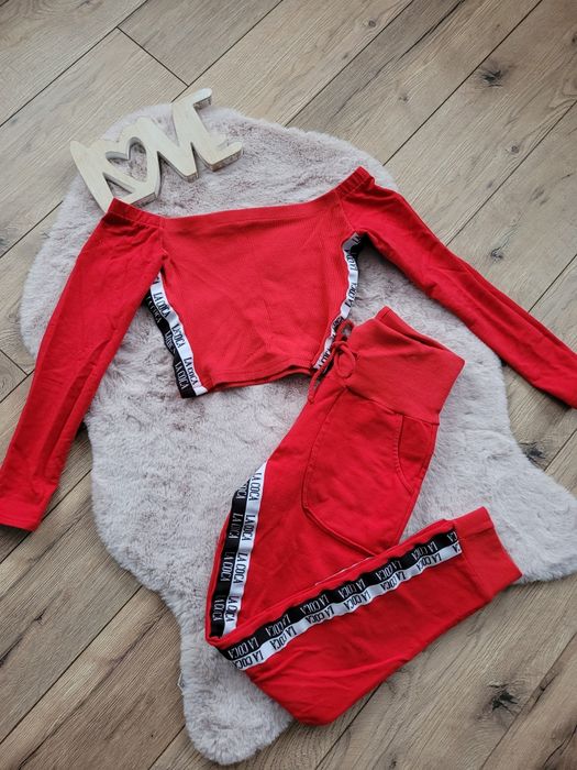 Czerwony dres La Coca komplet la Coca polski producent