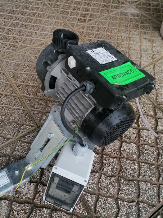 Banheira hidromassagem indusa Vendo peças