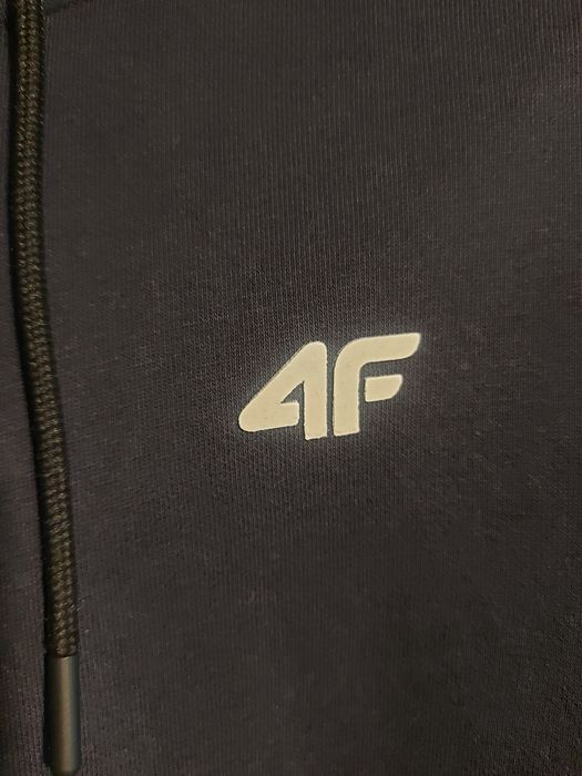 Bluza 4F sportowa b.dobry stan