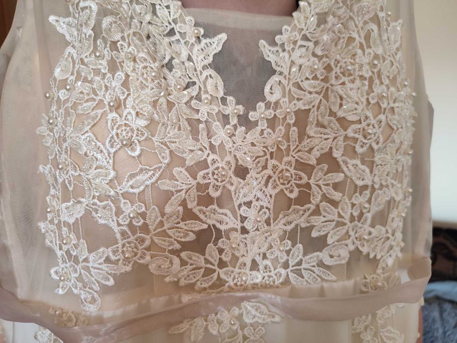 Suknia ślubna plus size
