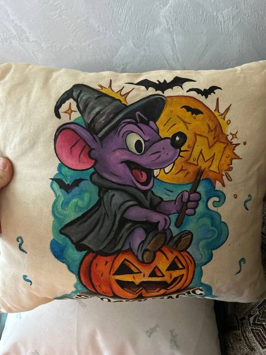 Handmade подушки с авторским рисунком