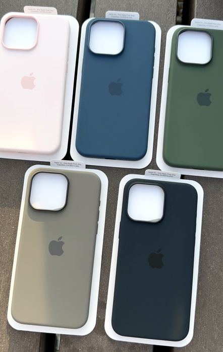 Силіконовий чохол на 15, 15 pro, 15 pro max з Magsafe, чехол на айфон